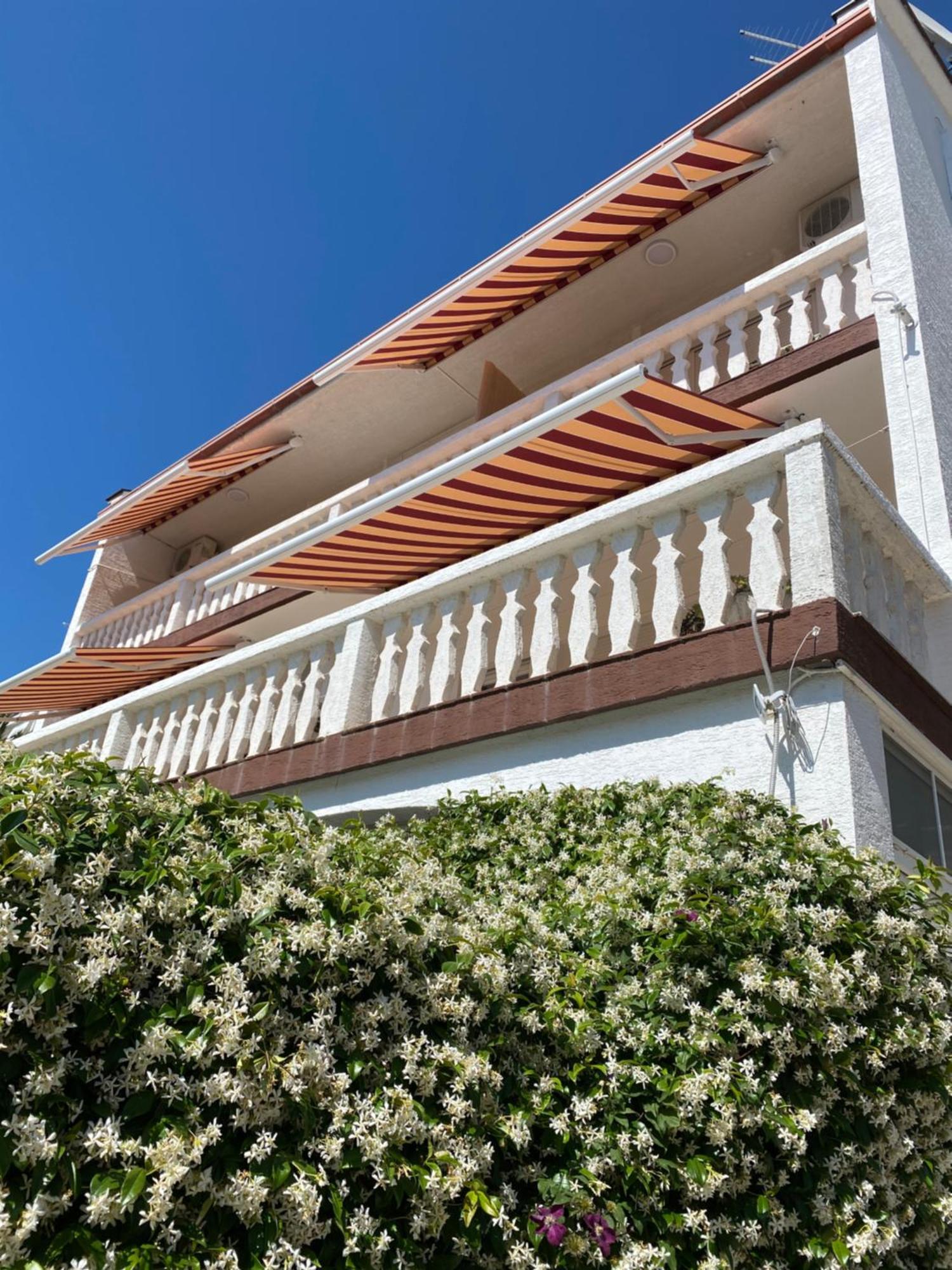 Family Apartments Vesna- 100 M Beach -Center 크리크베니카 외부 사진