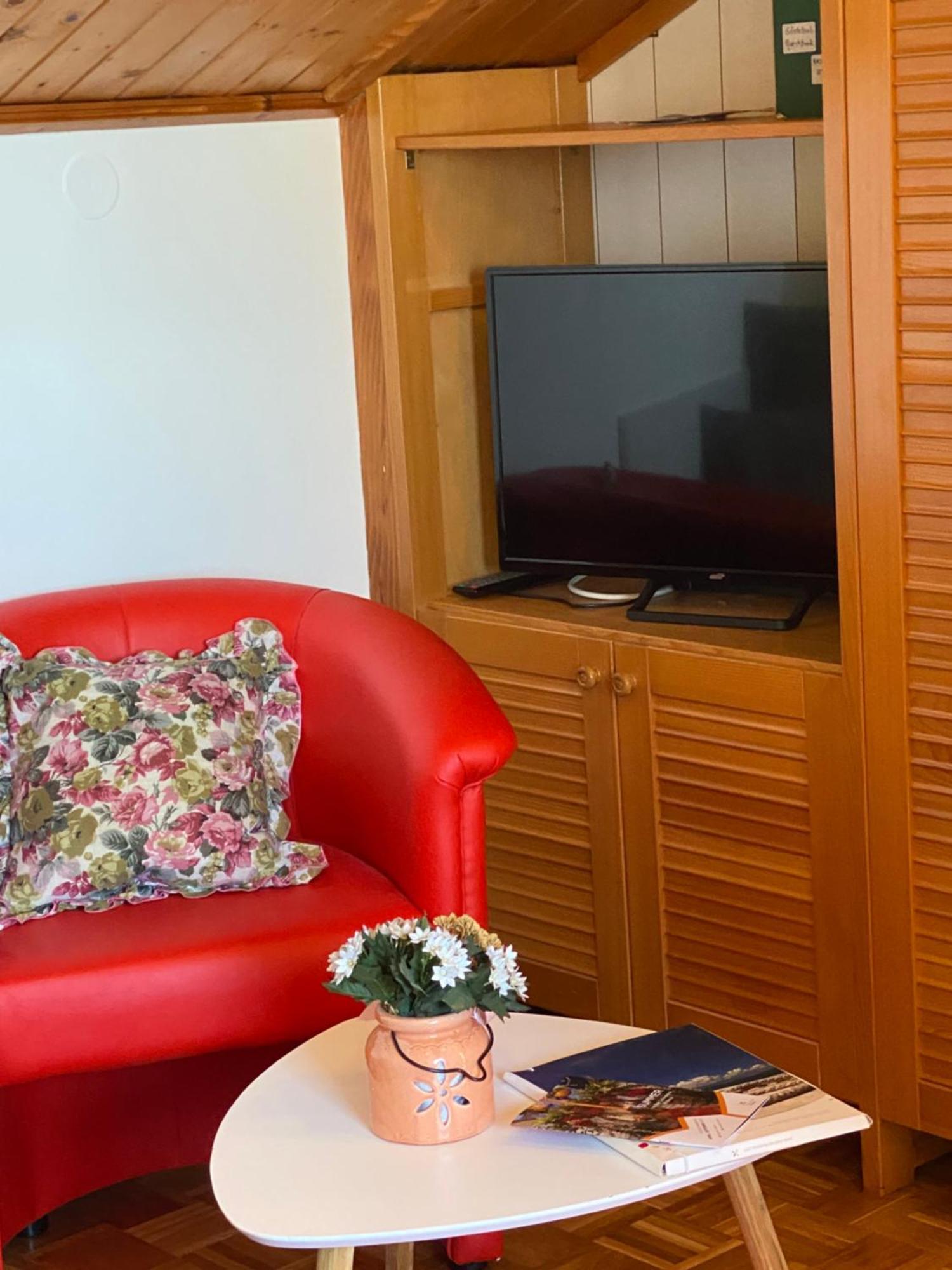 Family Apartments Vesna- 100 M Beach -Center 크리크베니카 외부 사진