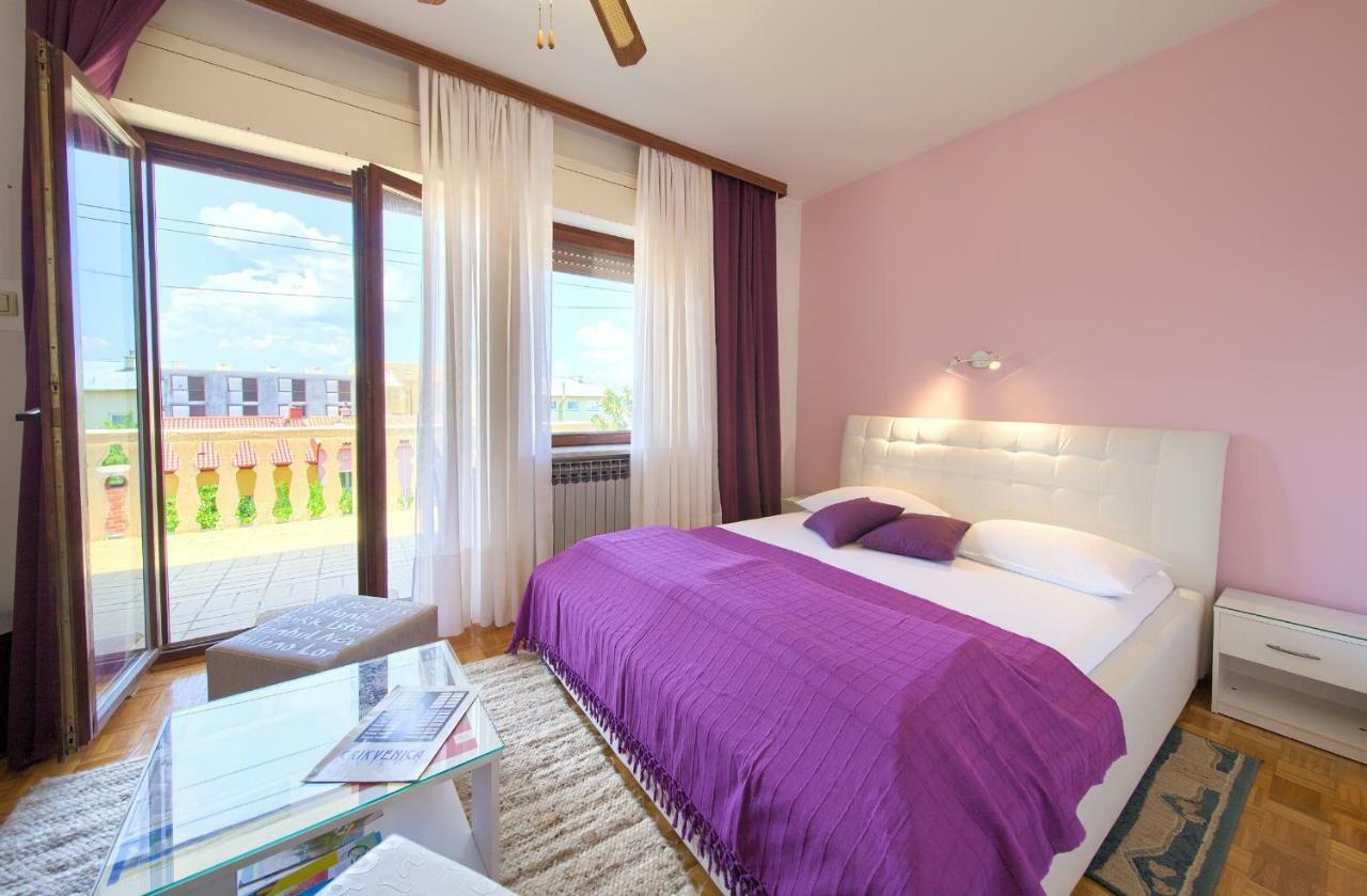 Family Apartments Vesna- 100 M Beach -Center 크리크베니카 외부 사진